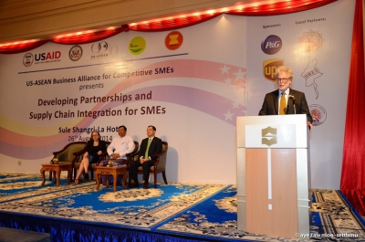 Developing Partnerships and Supply Chain Integration for SMEs